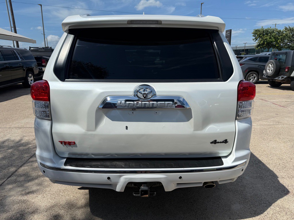 2012 Toyota 4Runner Image 6
