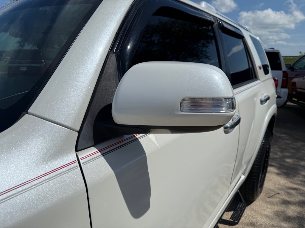 2012 Toyota 4Runner Image 10