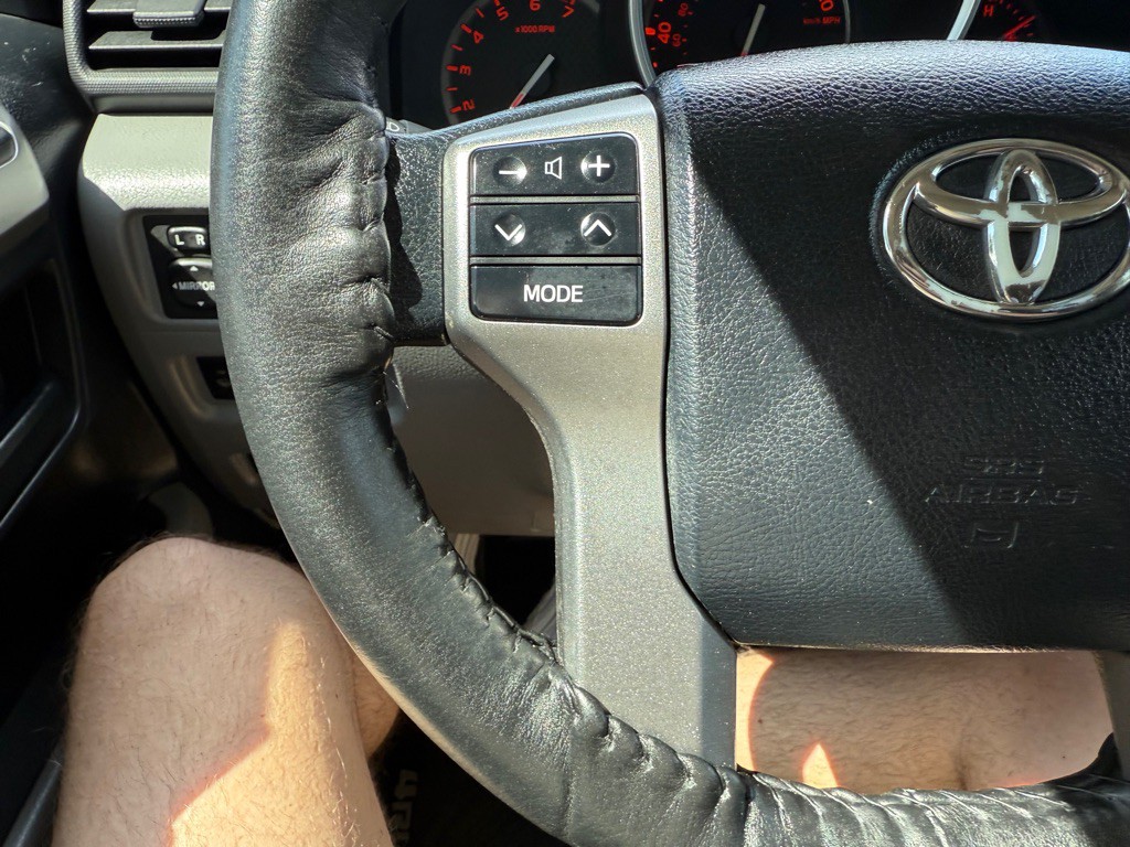2012 Toyota 4Runner Image 34