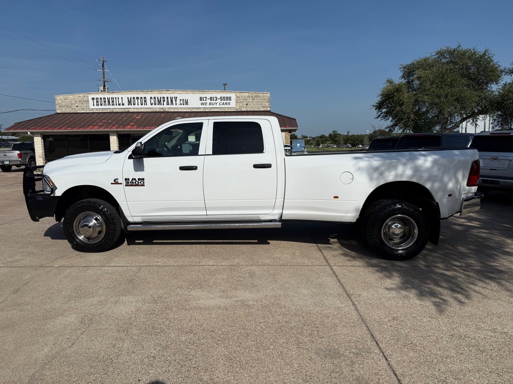 2017 RAM 3500 Image 4
