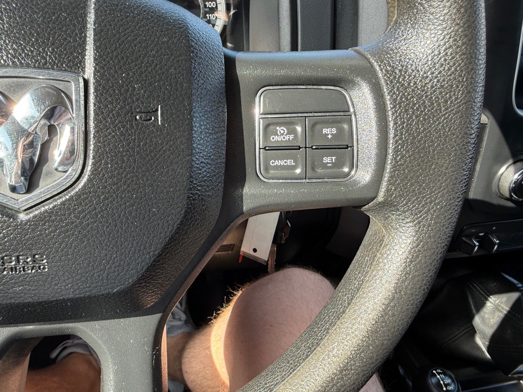 2017 RAM 3500 Image 31