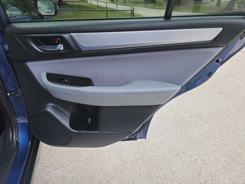 2019 Subaru Outback Image 37