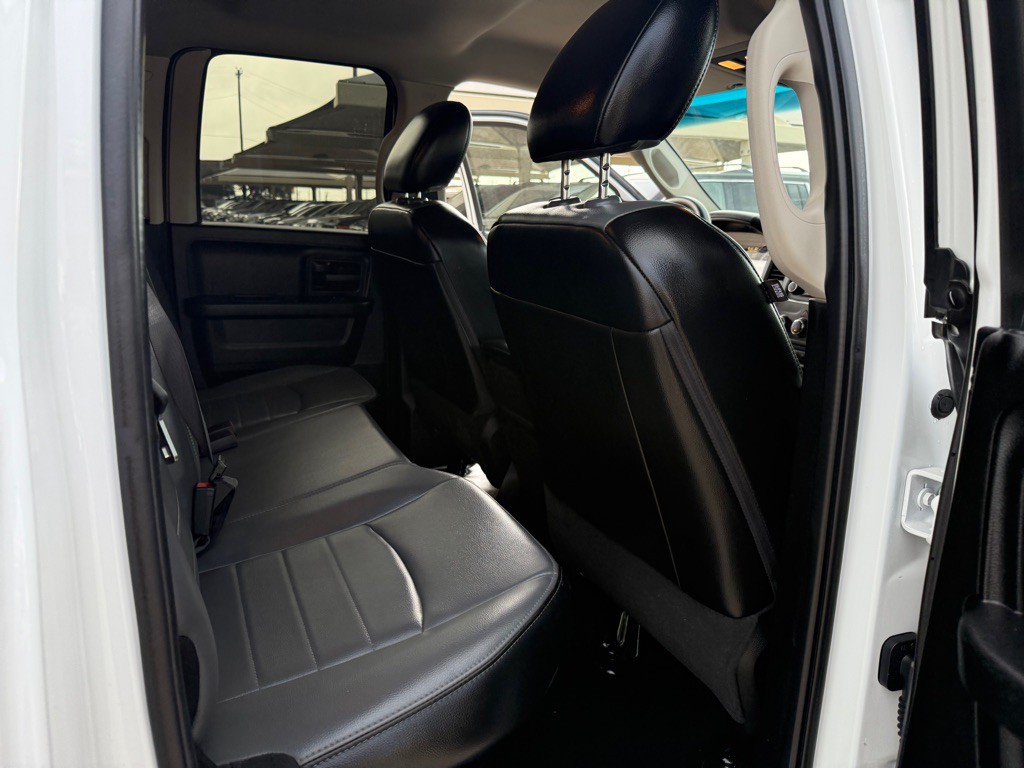 2023 RAM 1500 Image 18