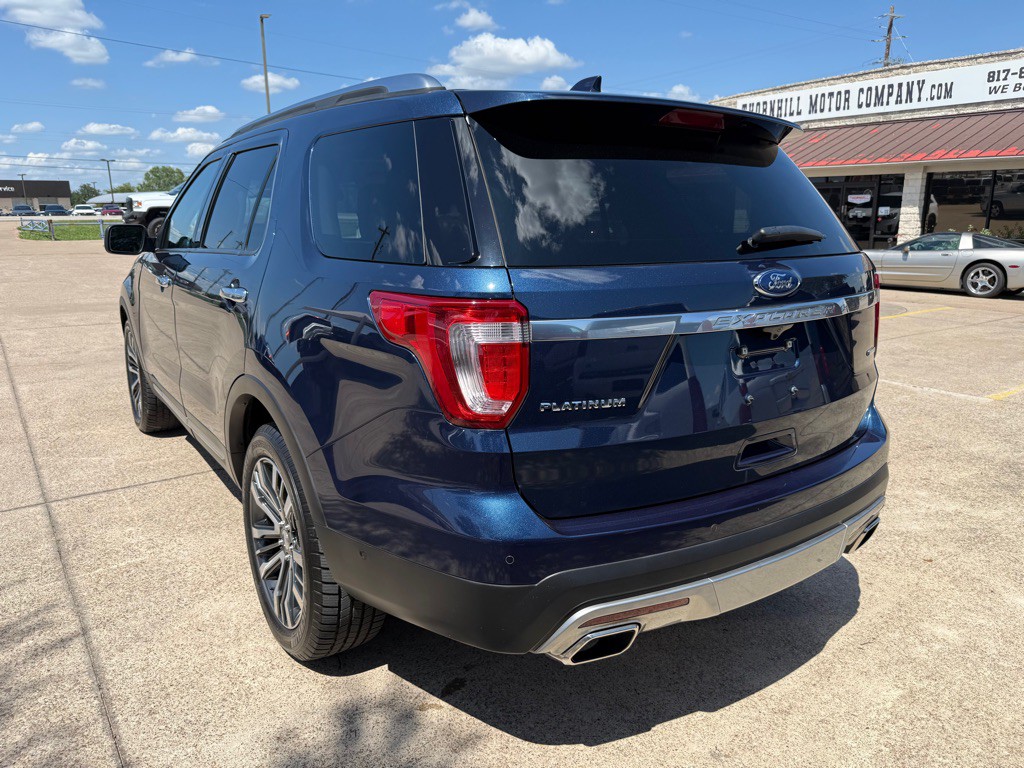 2016 Ford Explorer Image 5
