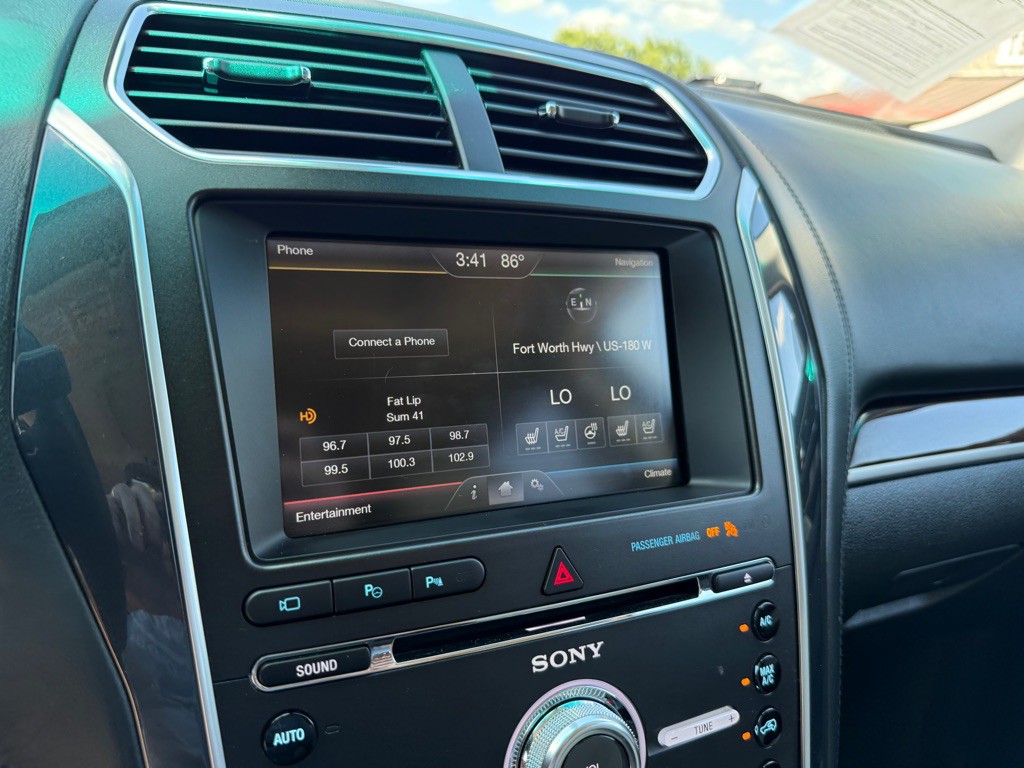 2016 Ford Explorer Image 43
