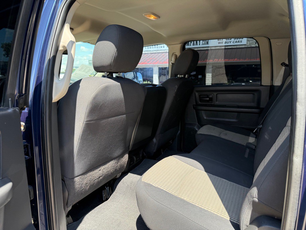 2012 Dodge Ram 3500 Image 18