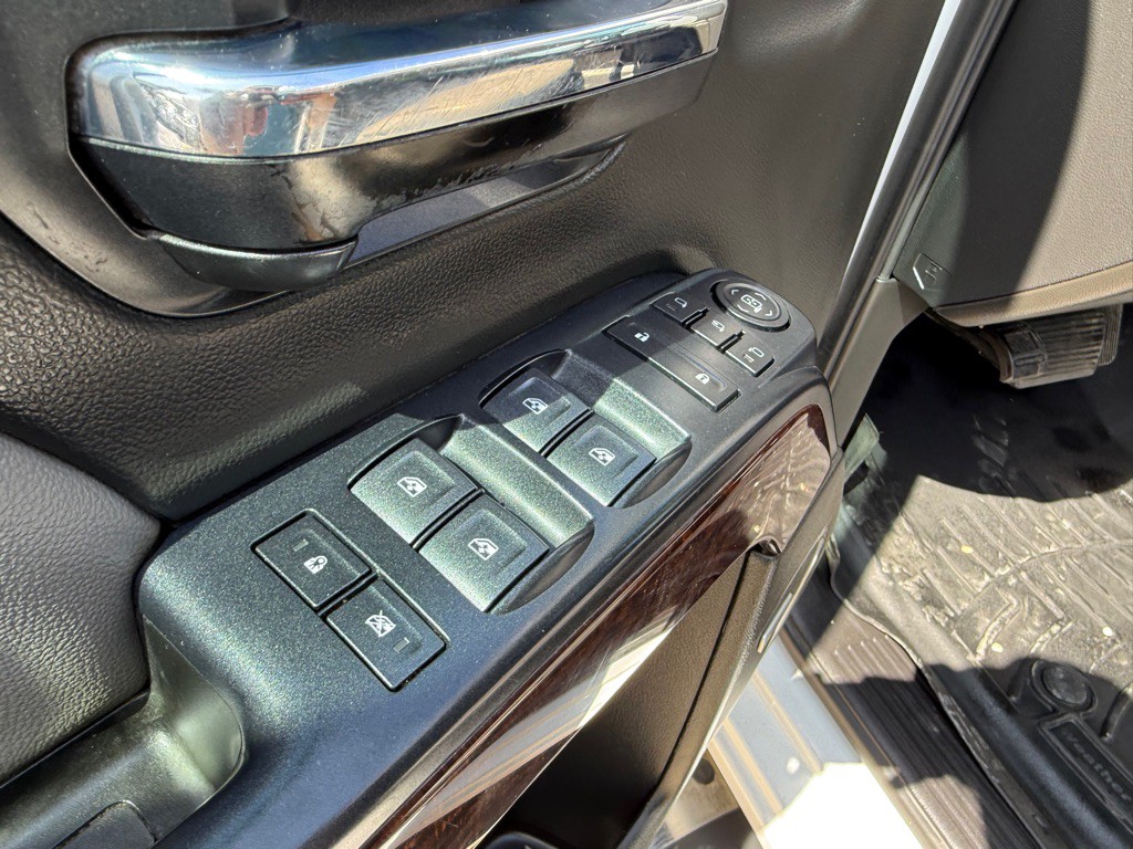 2018 GMC Sierra Image 28