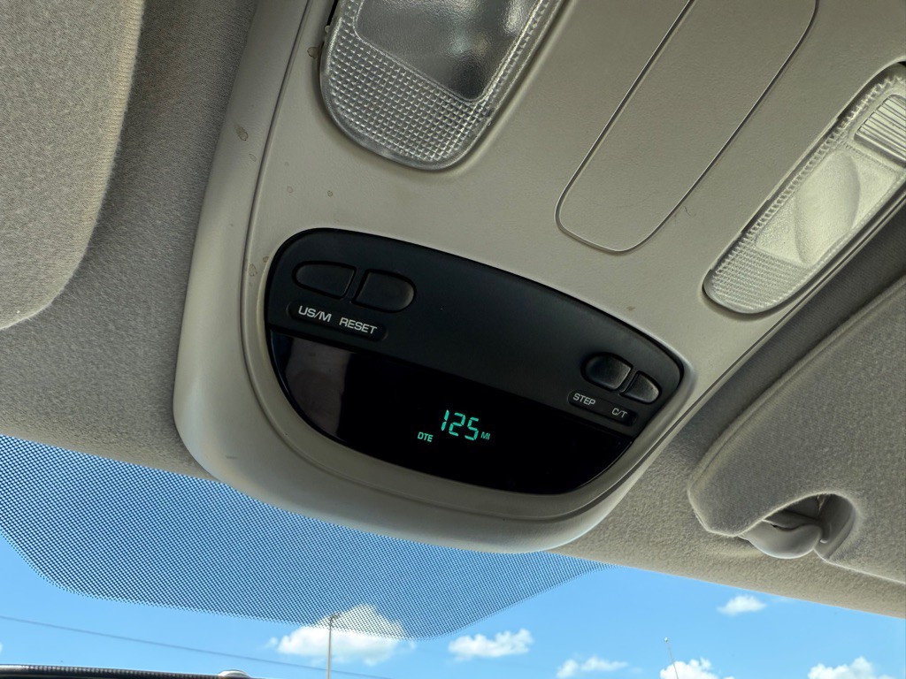 2004 Dodge Ram 3500 Image 29