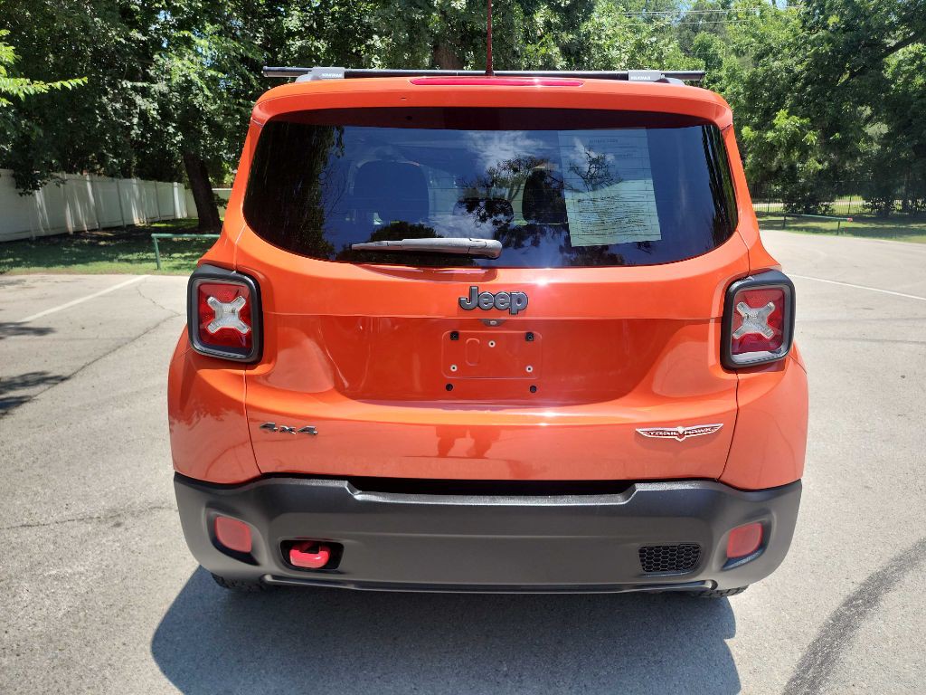2016 Jeep Renegade Image 6