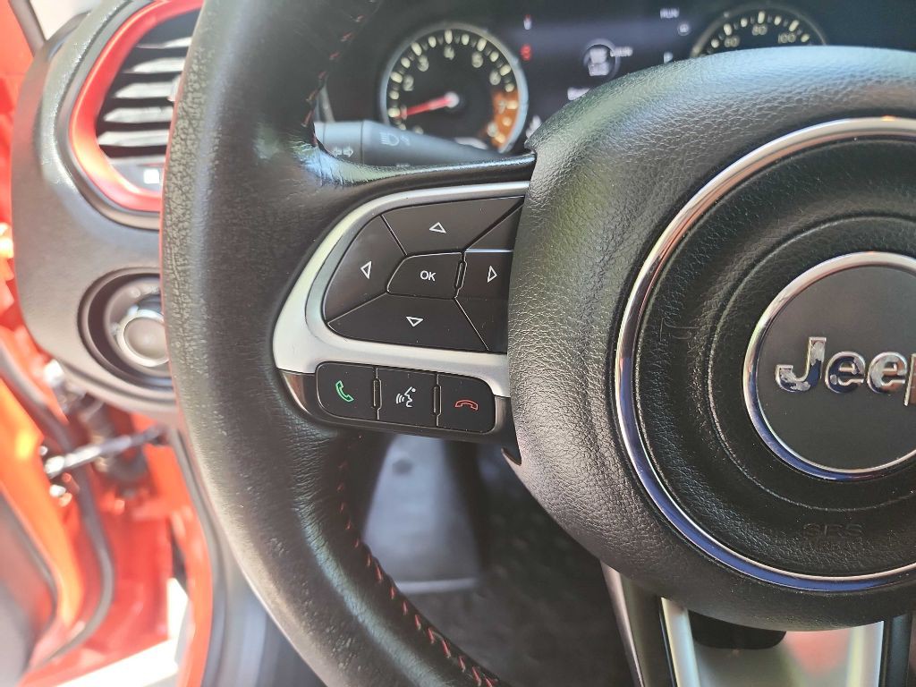 2016 Jeep Renegade Image 22