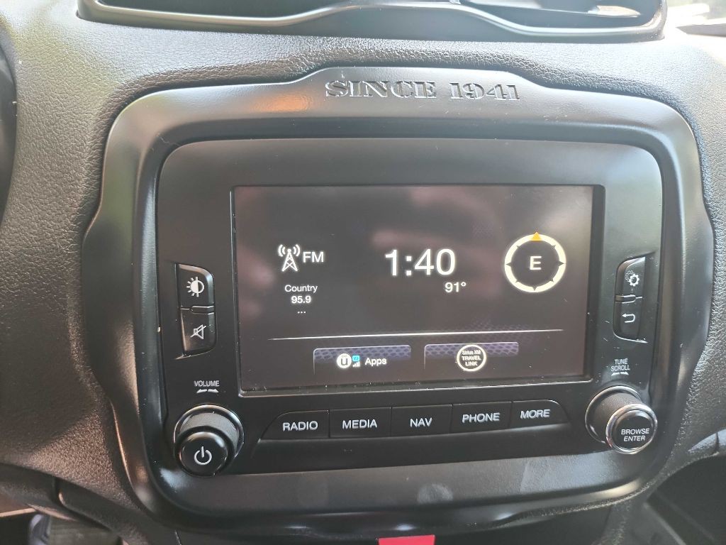 2016 Jeep Renegade Image 28