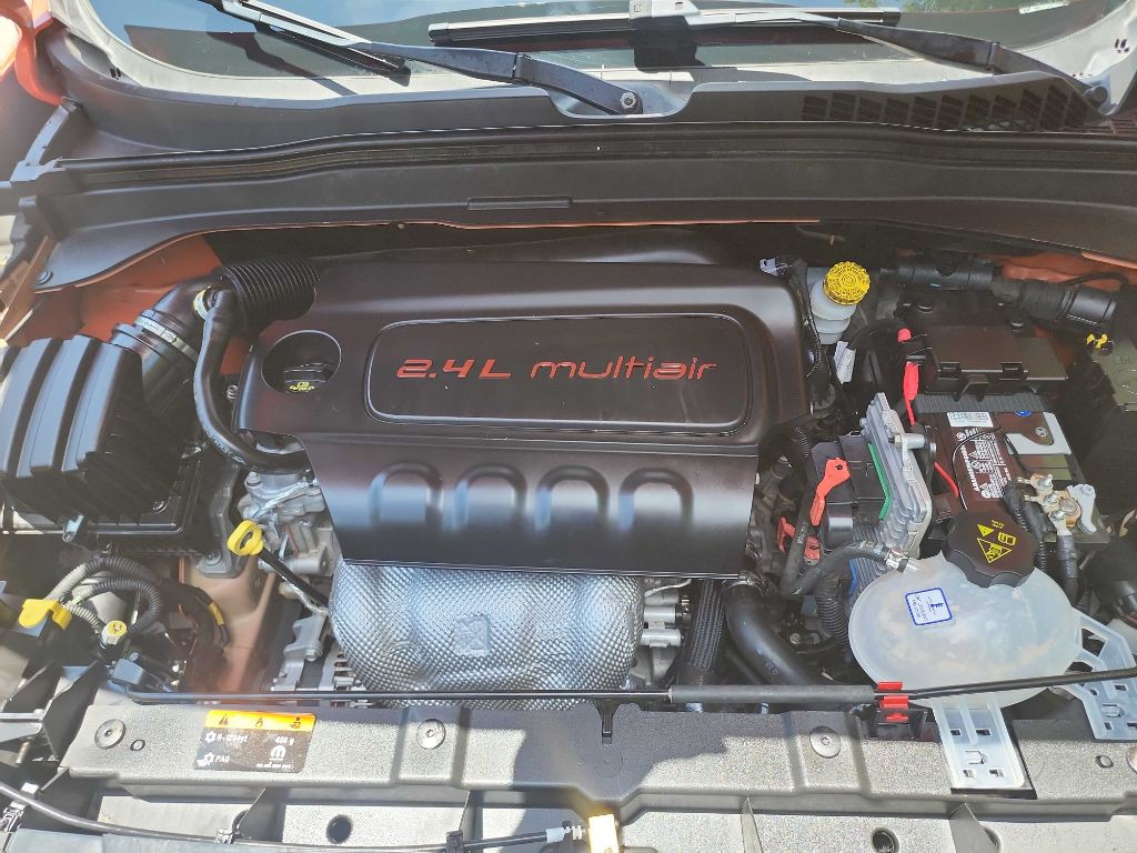 2016 Jeep Renegade Image 43