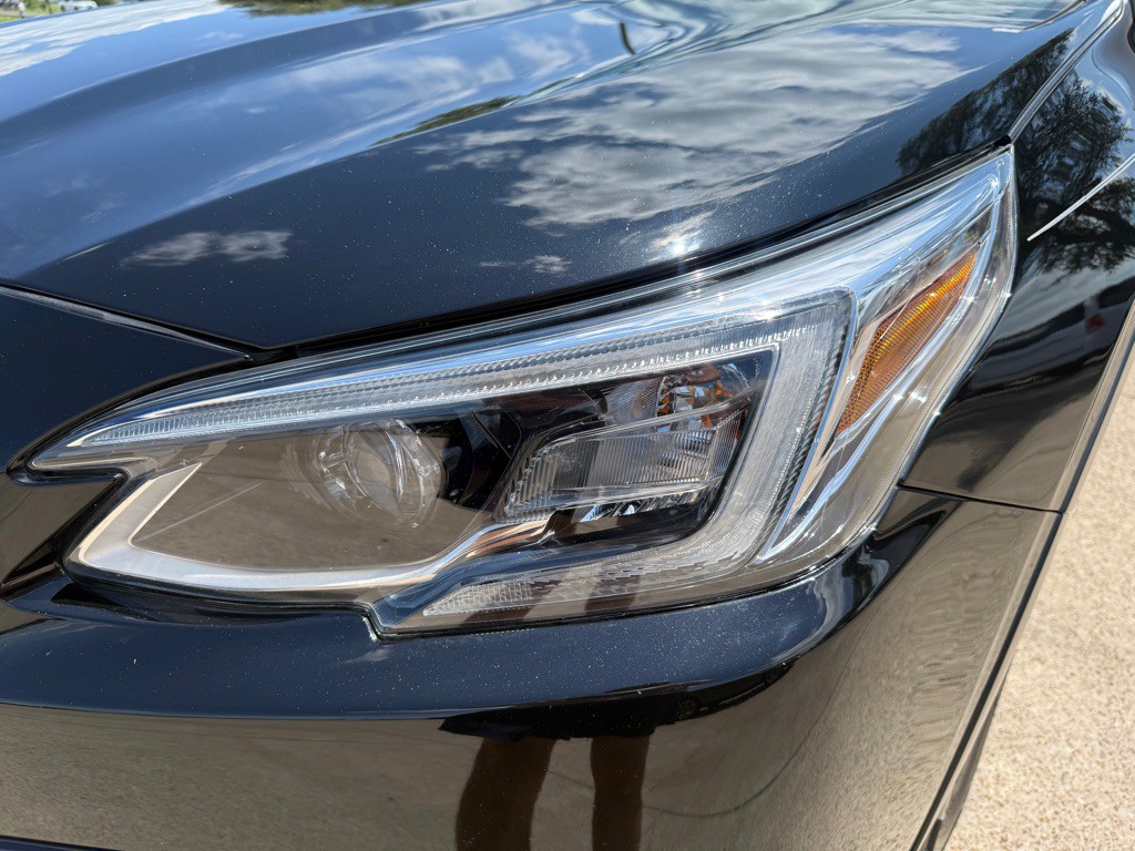 2021 Subaru Outback Image 9
