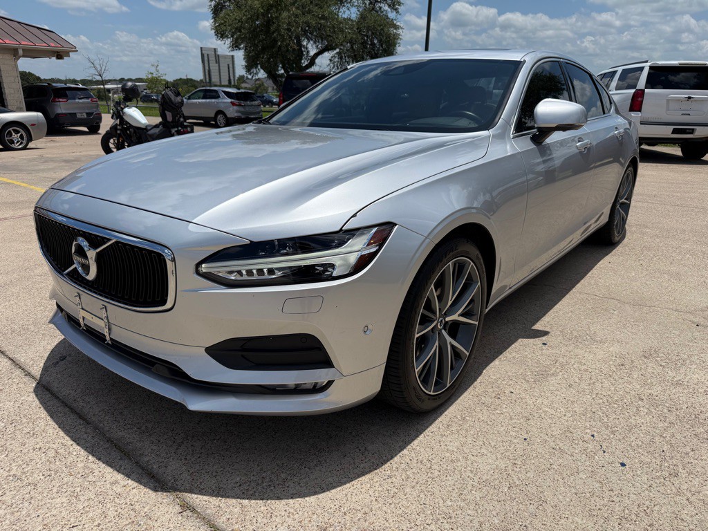 2017 Volvo S90 Image 3