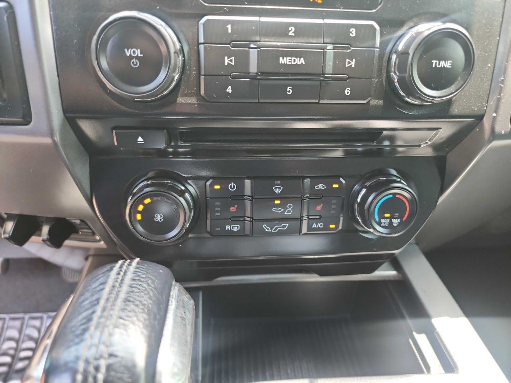 2017 Ford F-150 Image 29