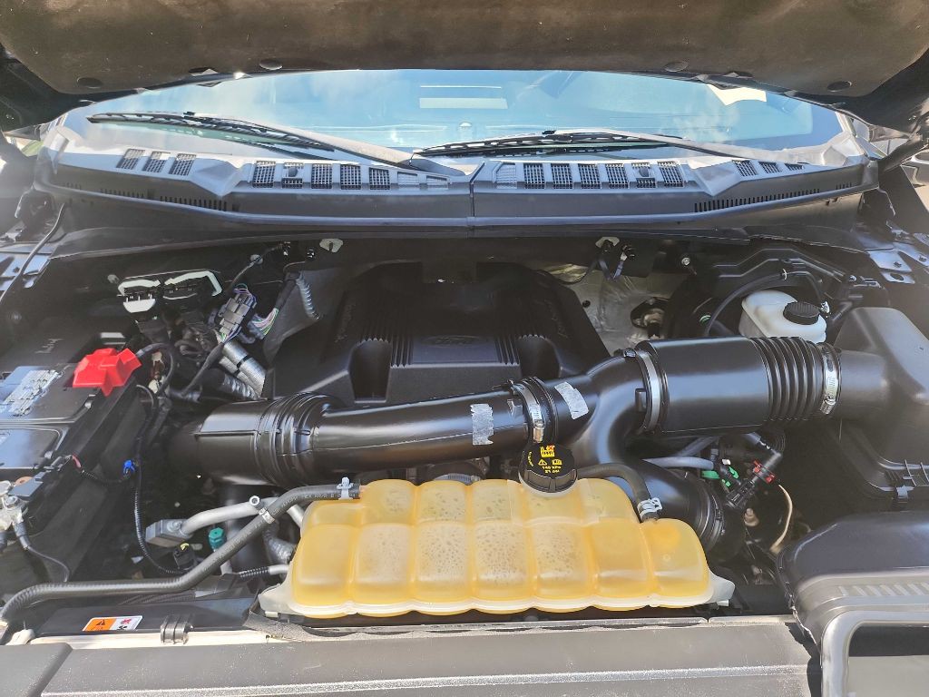 2017 Ford F-150 Image 38