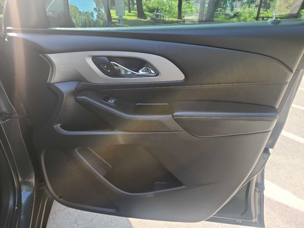2019 Chevrolet Traverse Image 38