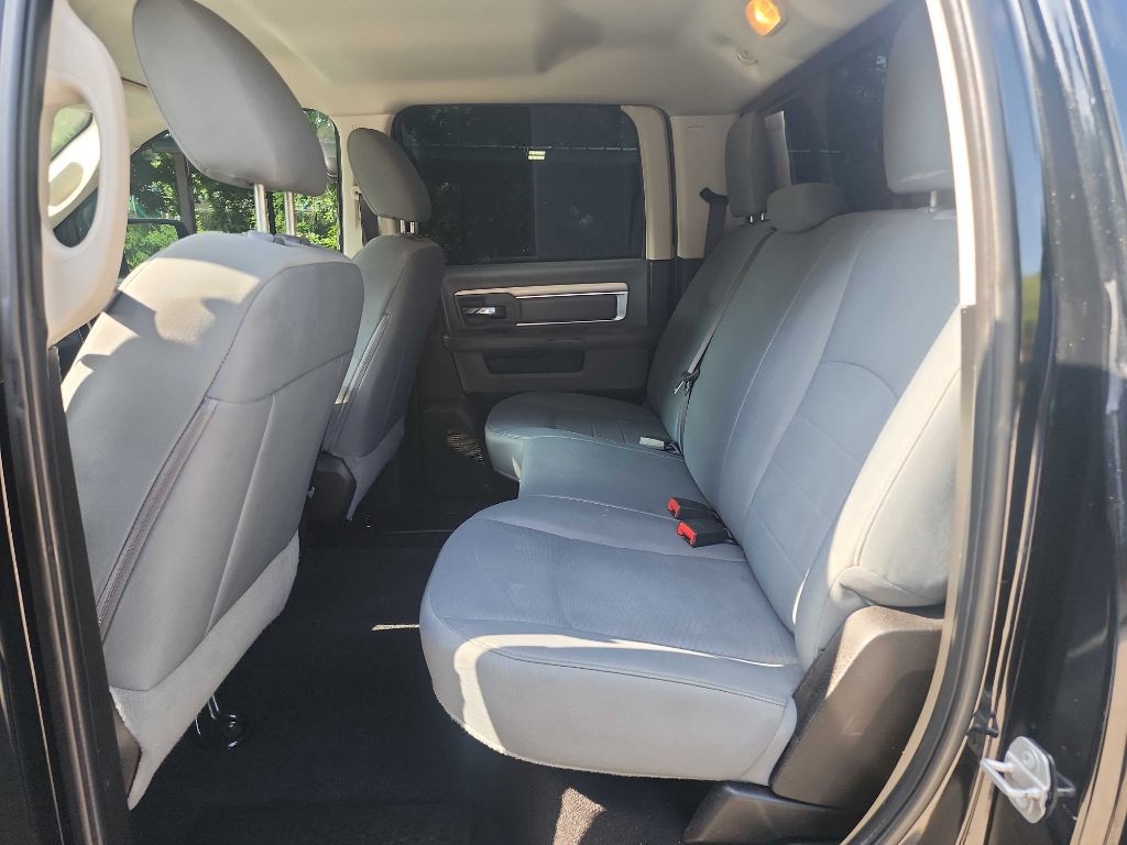 2019 RAM 1500 Image 28