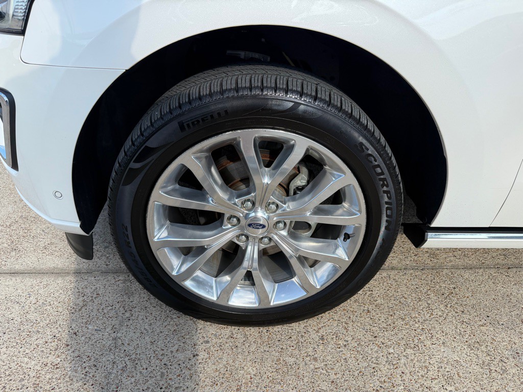 2018 Ford Expedition Image 12