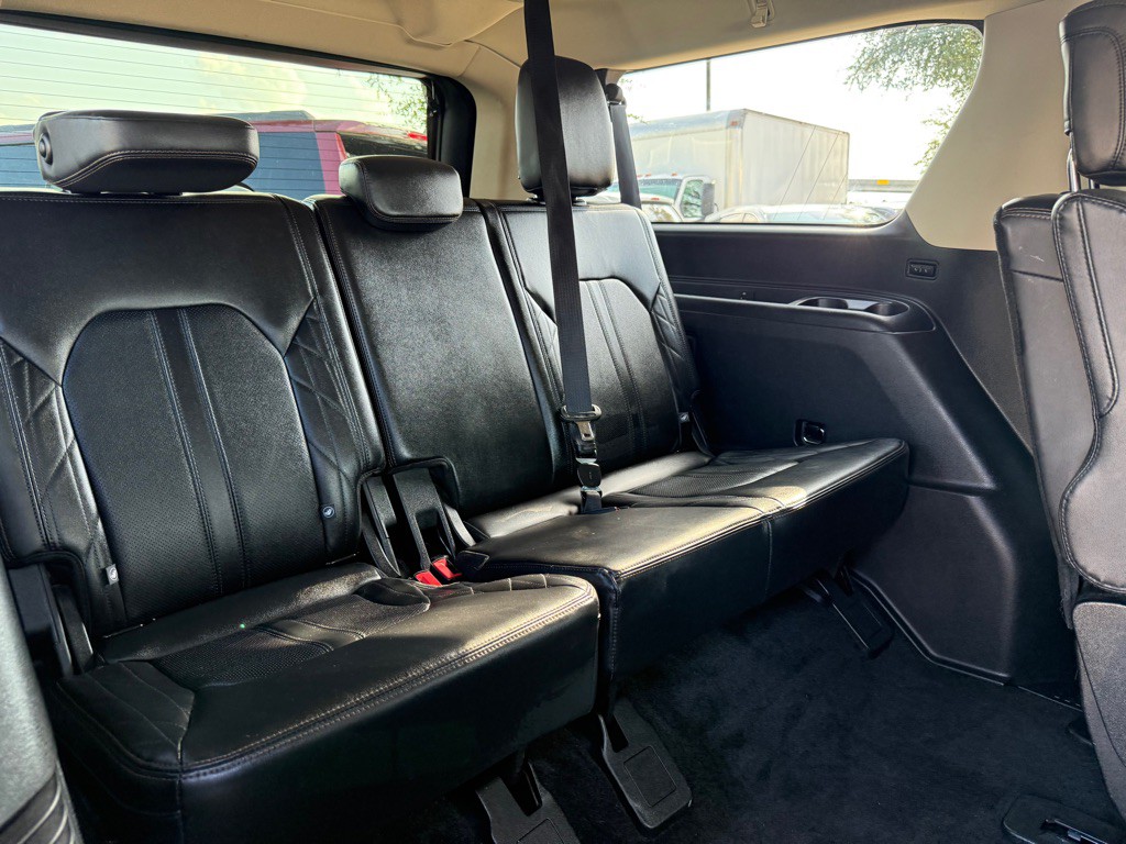 2018 Ford Expedition Image 18
