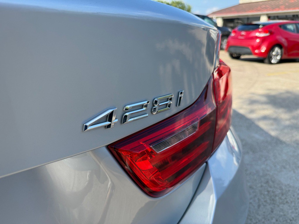 2016 BMW 4 Series Image 11
