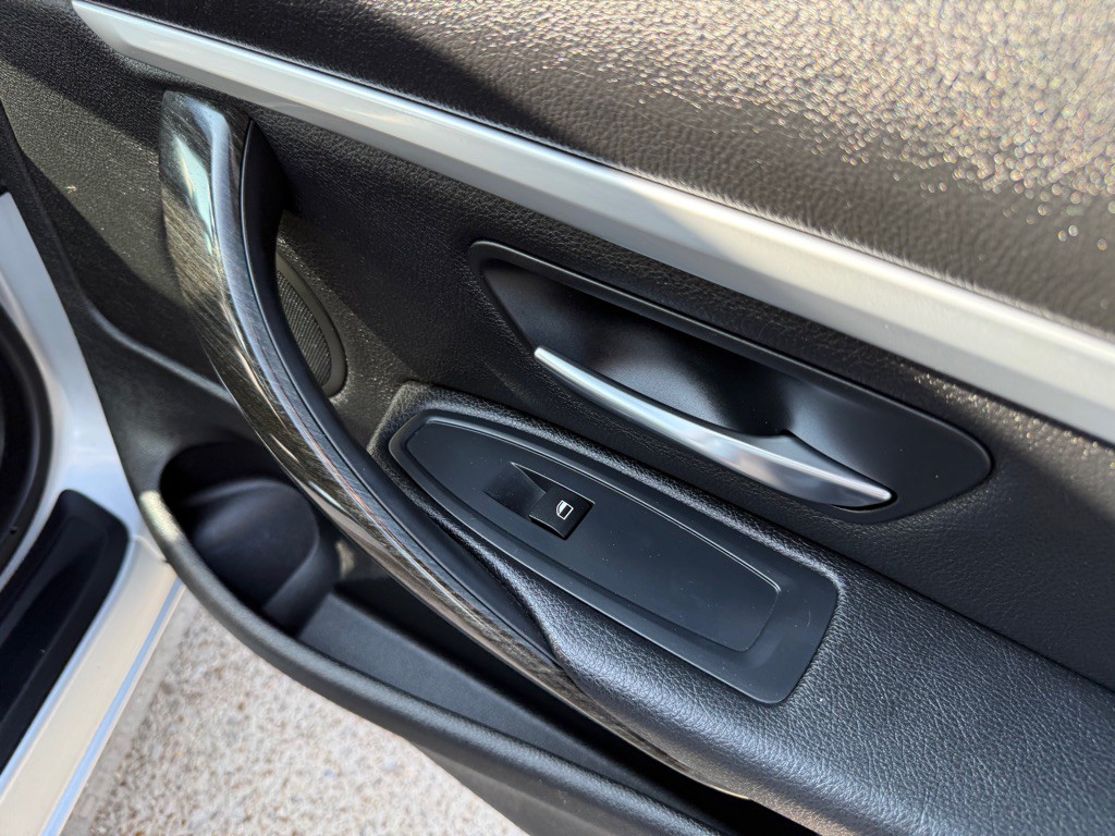 2016 BMW 4 Series Image 25