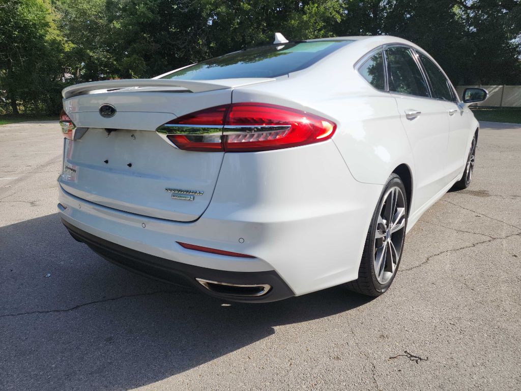 2019 Ford Fusion Image 10