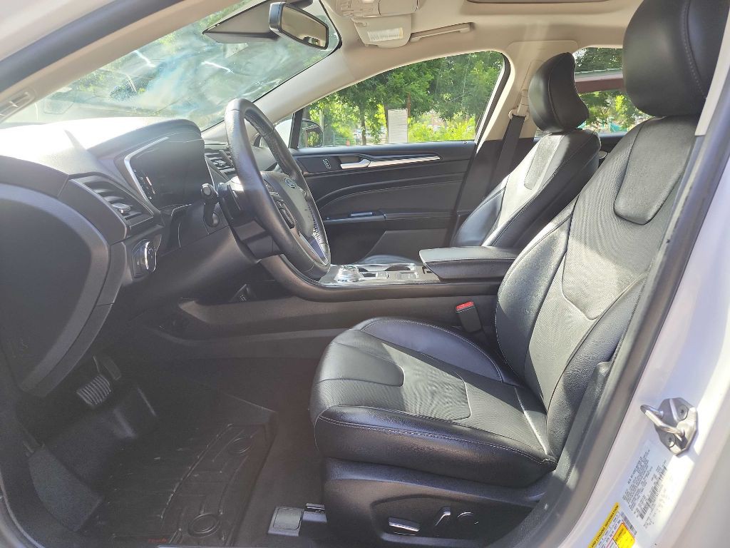 2019 Ford Fusion Image 17
