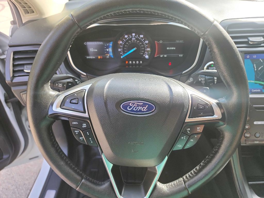 2019 Ford Fusion Image 18