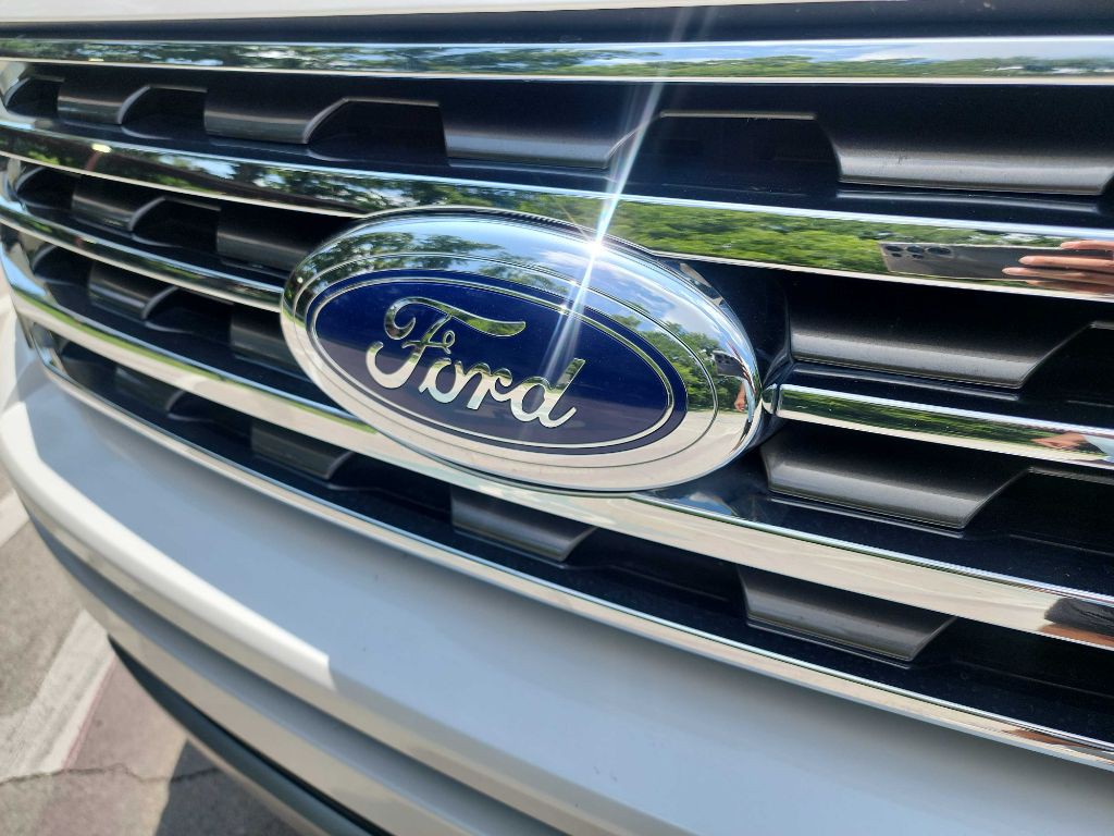 2019 Ford Expedition Image 3