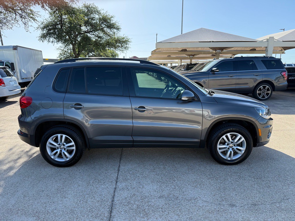 2016 Volkswagen Tiguan Image 8