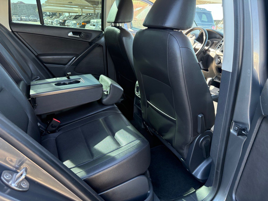 2016 Volkswagen Tiguan Image 15