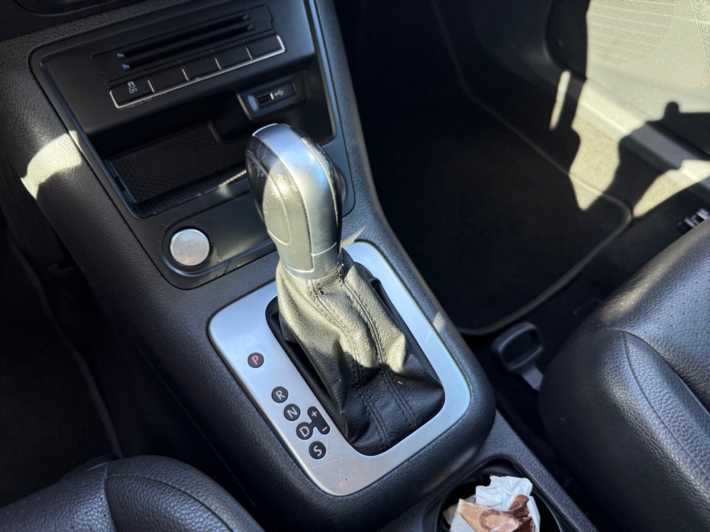 2016 Volkswagen Tiguan Image 25