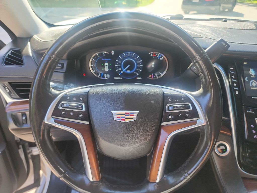 2018 Cadillac Escalade Image 21