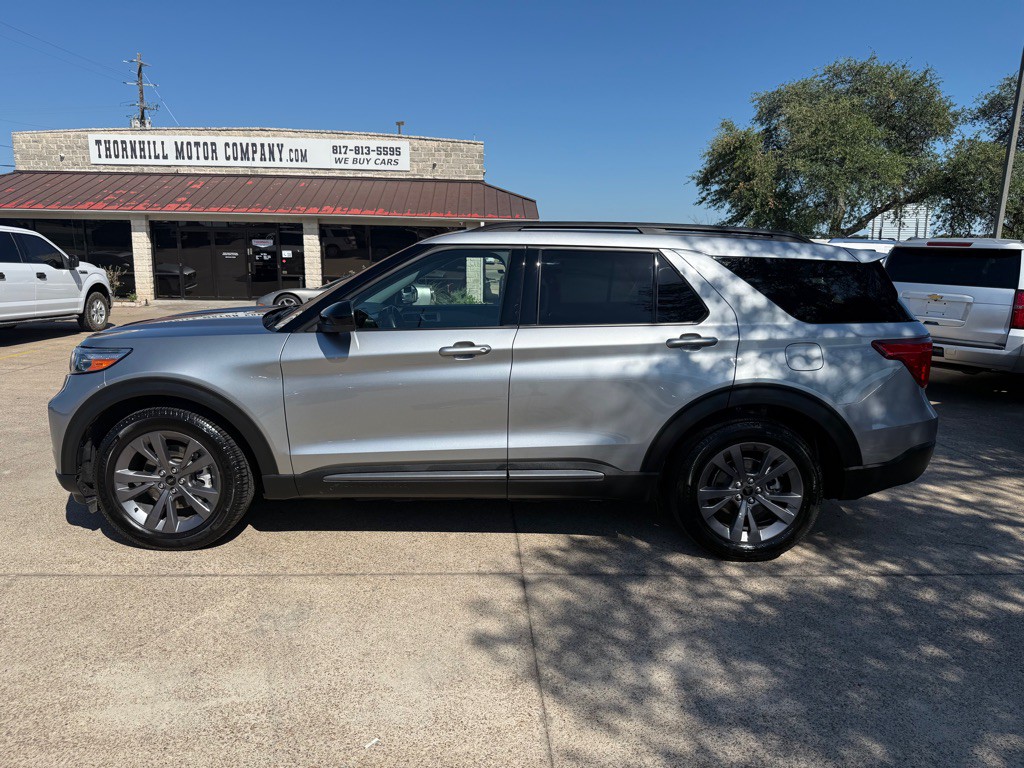 2023 Ford Explorer Image 4