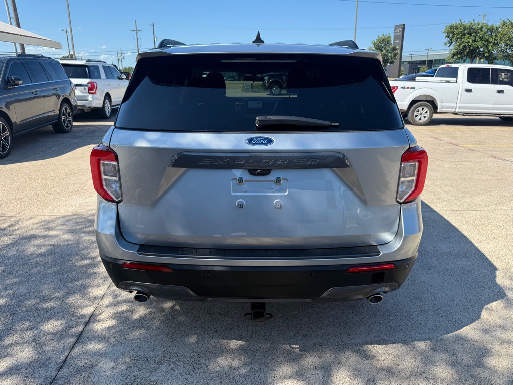2023 Ford Explorer Image 6