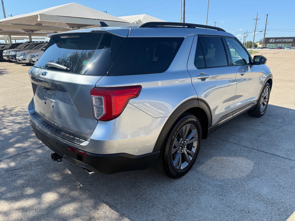 2023 Ford Explorer Image 7
