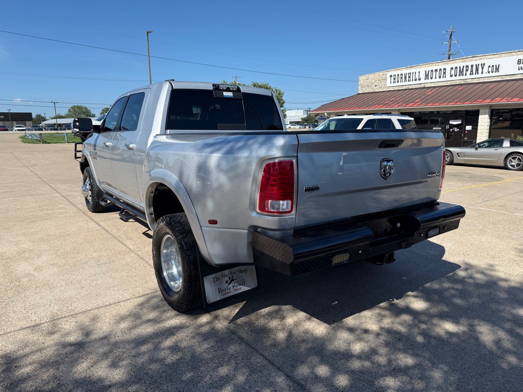 2016 RAM 3500 Image 5