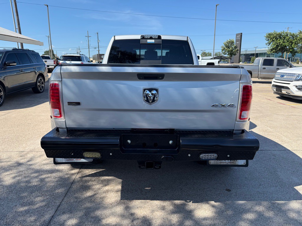 2016 RAM 3500 Image 6