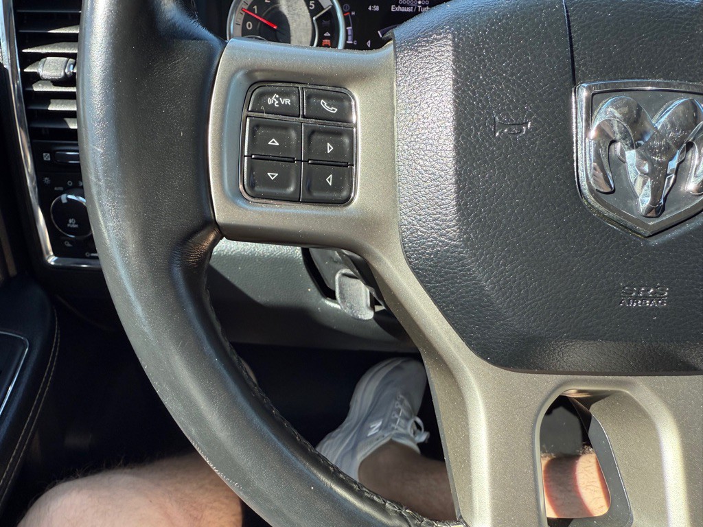 2016 RAM 3500 Image 31