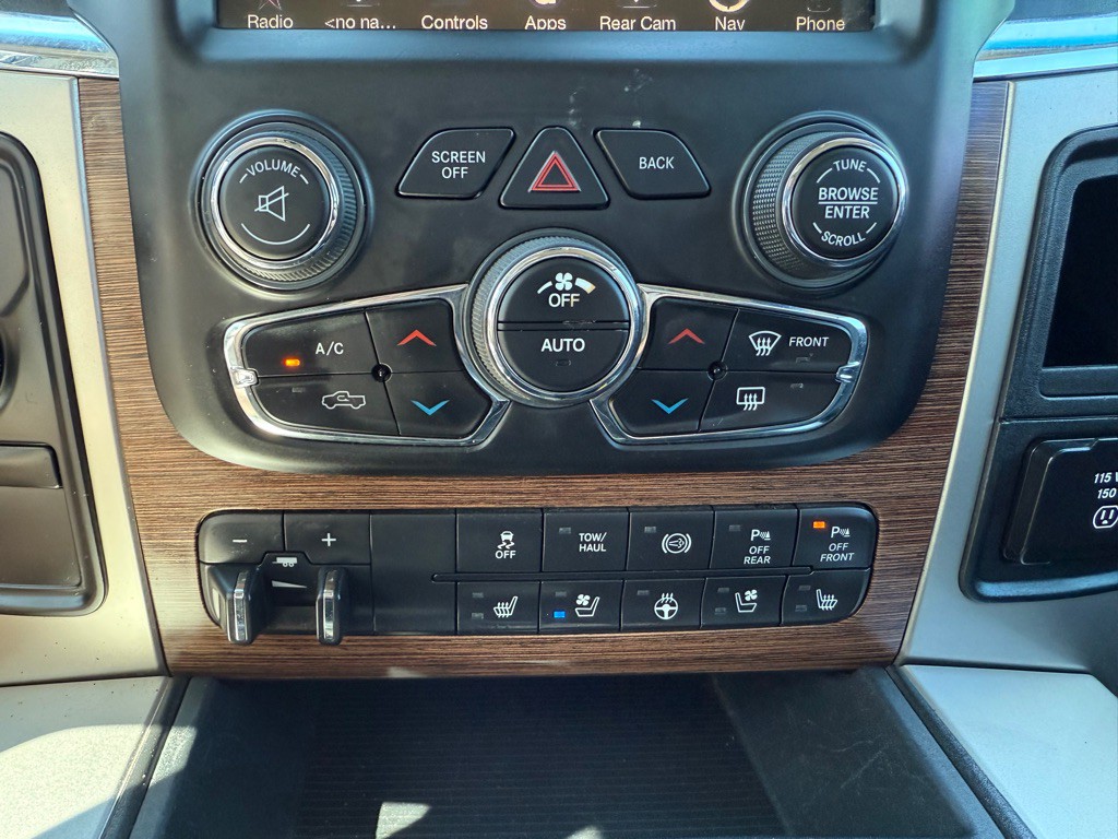 2016 RAM 3500 Image 35