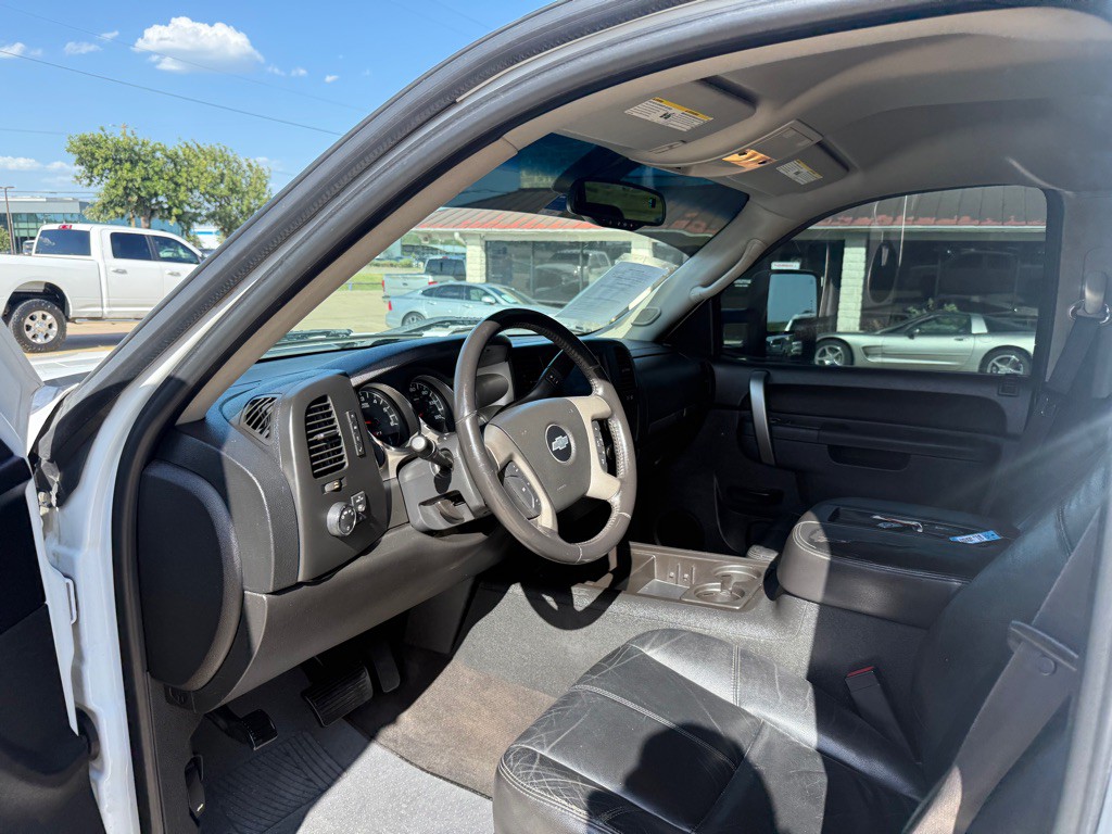 2012 Chevrolet Silverado 1500 Image 12