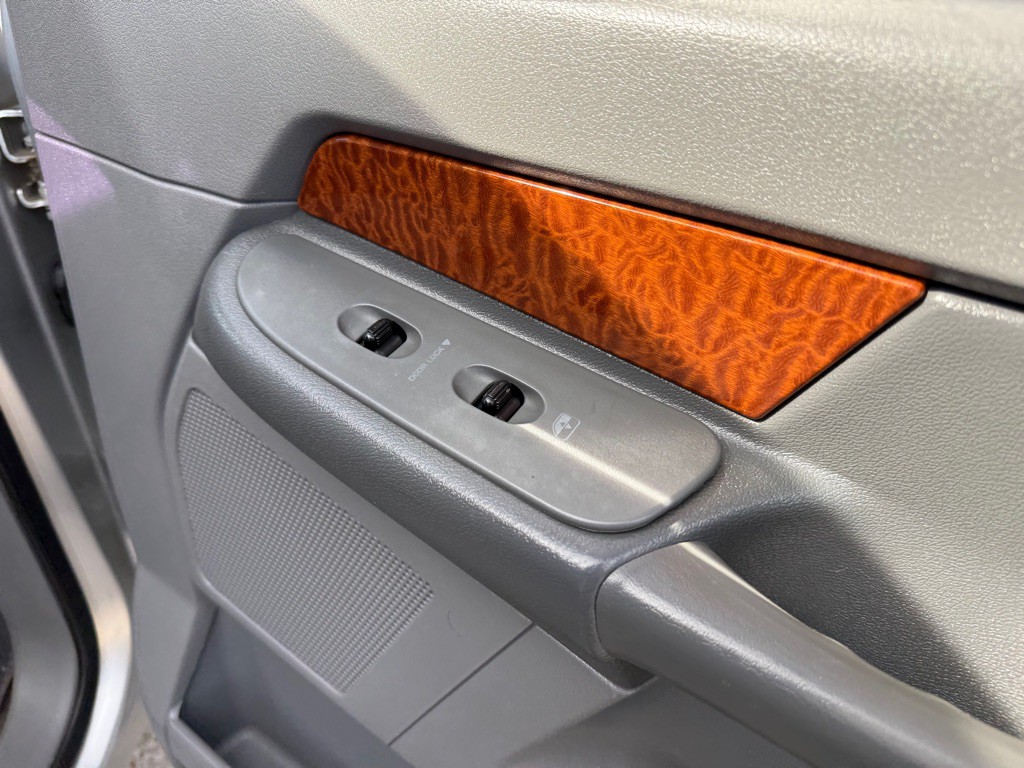 2006 Dodge Ram 3500 Image 22