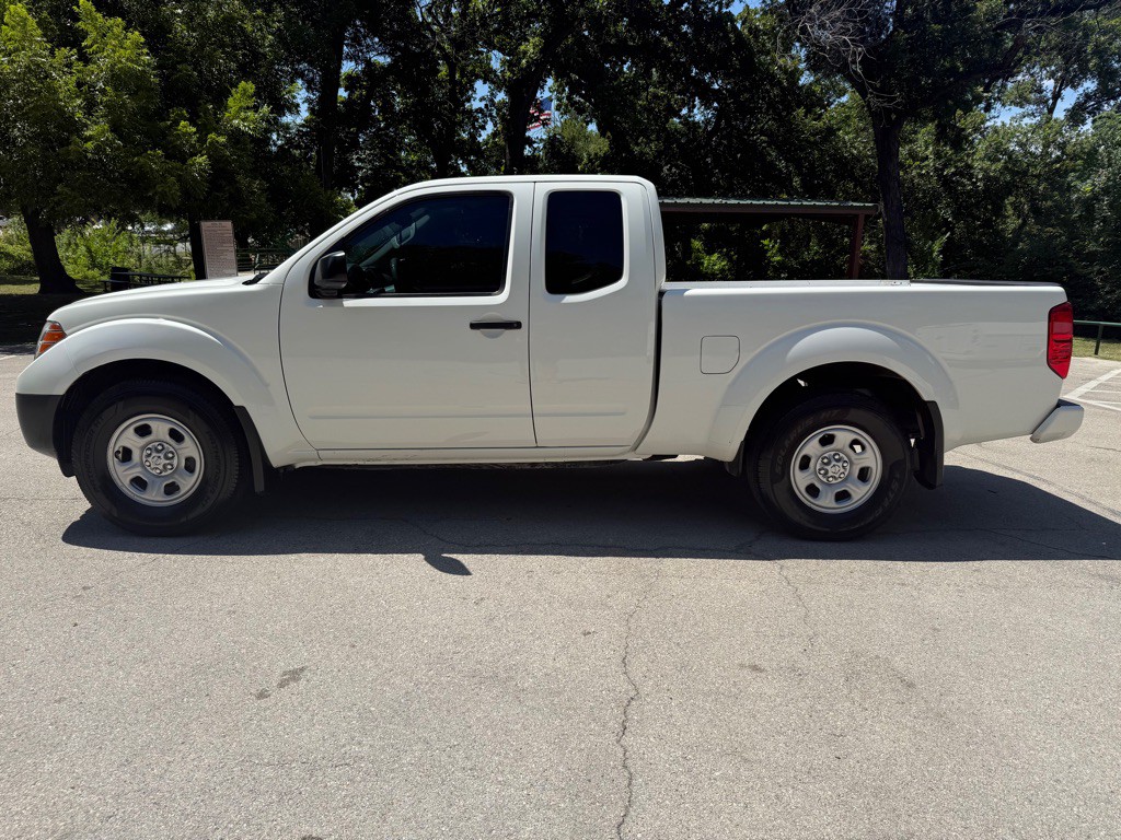 2020 Nissan Frontier Image 6