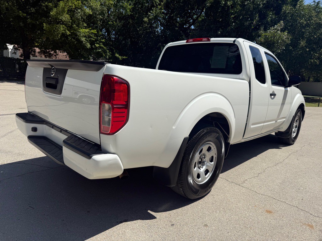 2020 Nissan Frontier Image 12