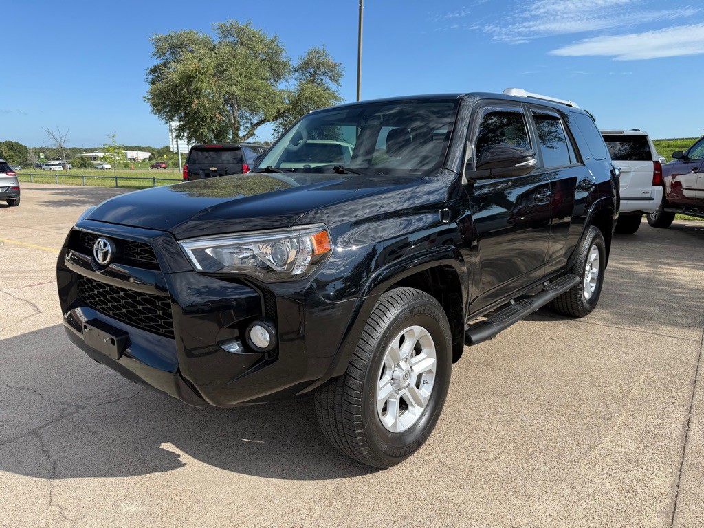 2018 Toyota 4Runner Image 3