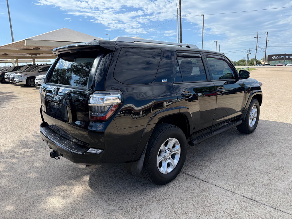 2018 Toyota 4Runner Image 6