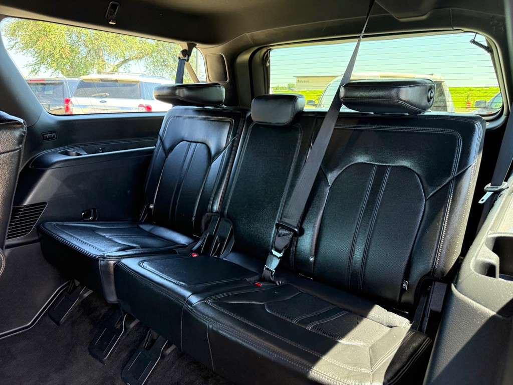 2018 Ford Expedition Image 17