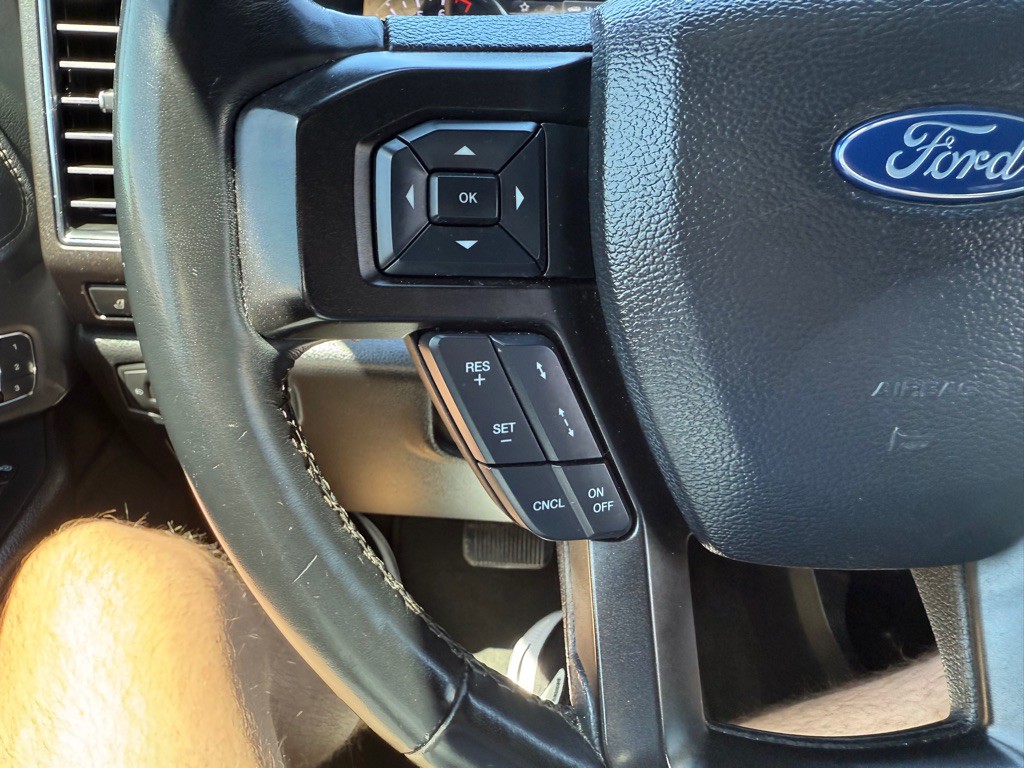 2018 Ford Expedition Image 32
