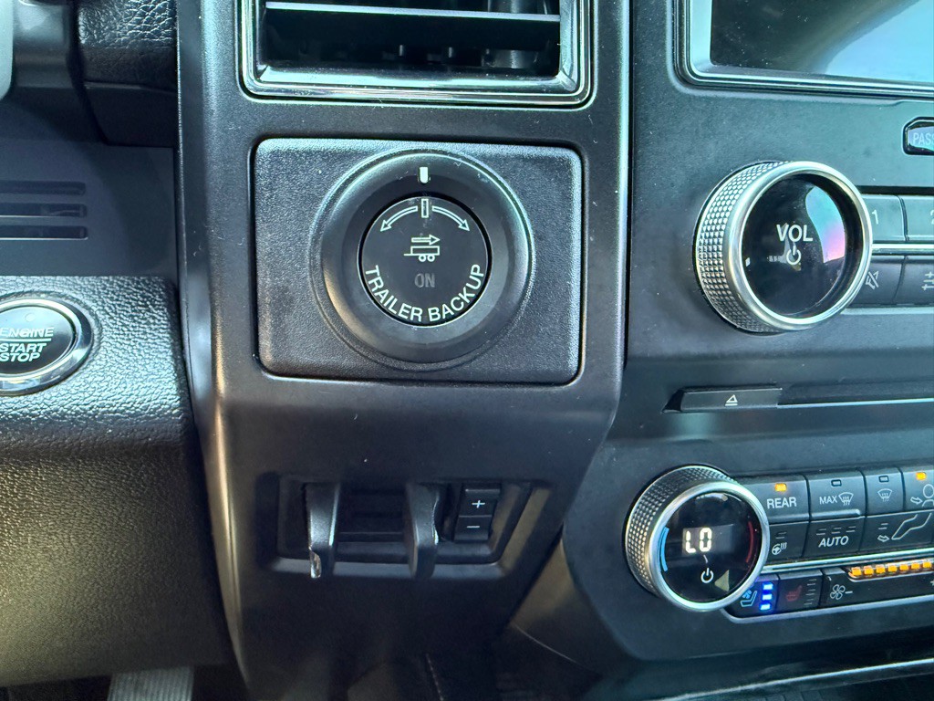 2018 Ford Expedition Image 35
